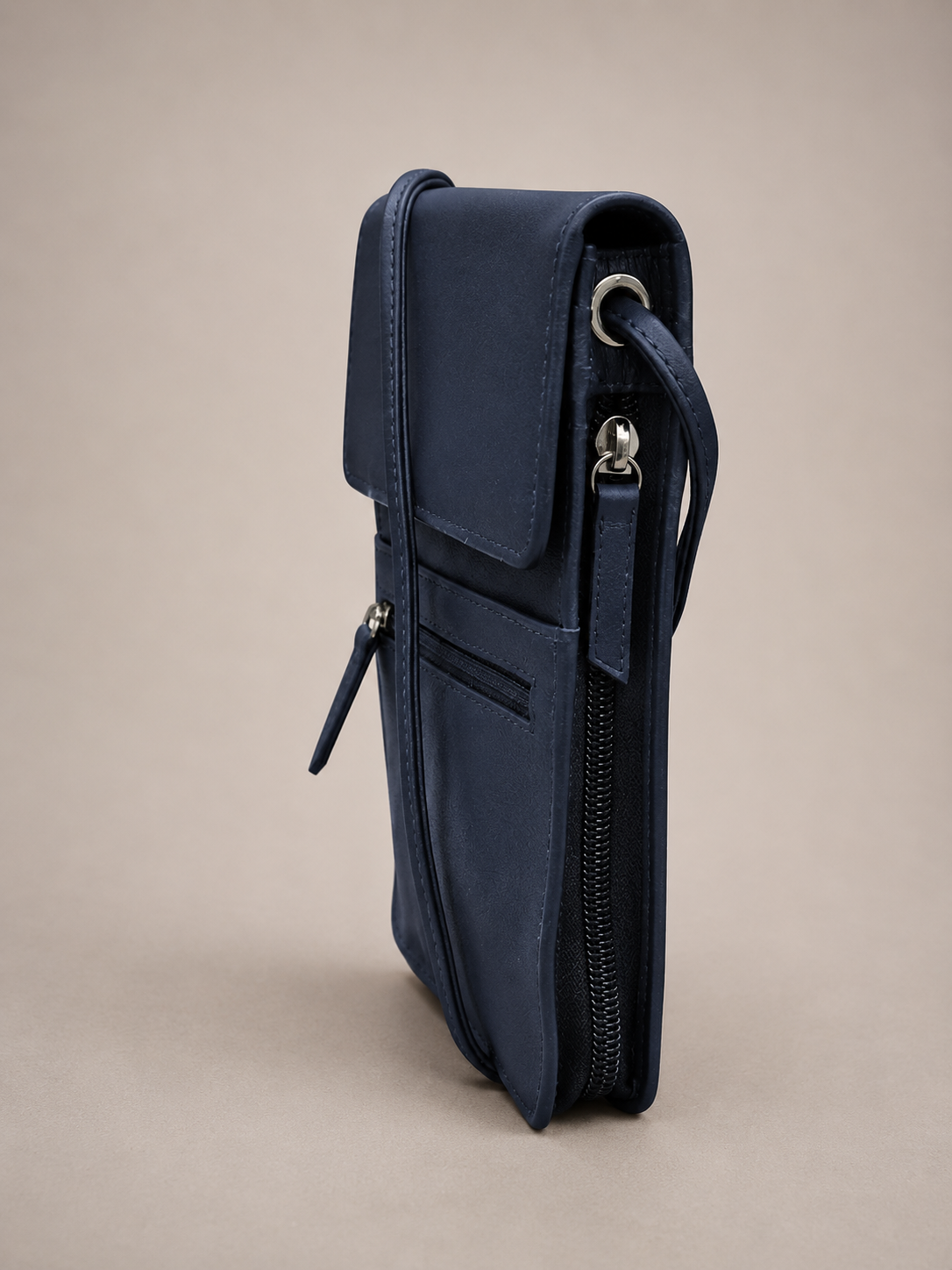 The Beckett Organizer