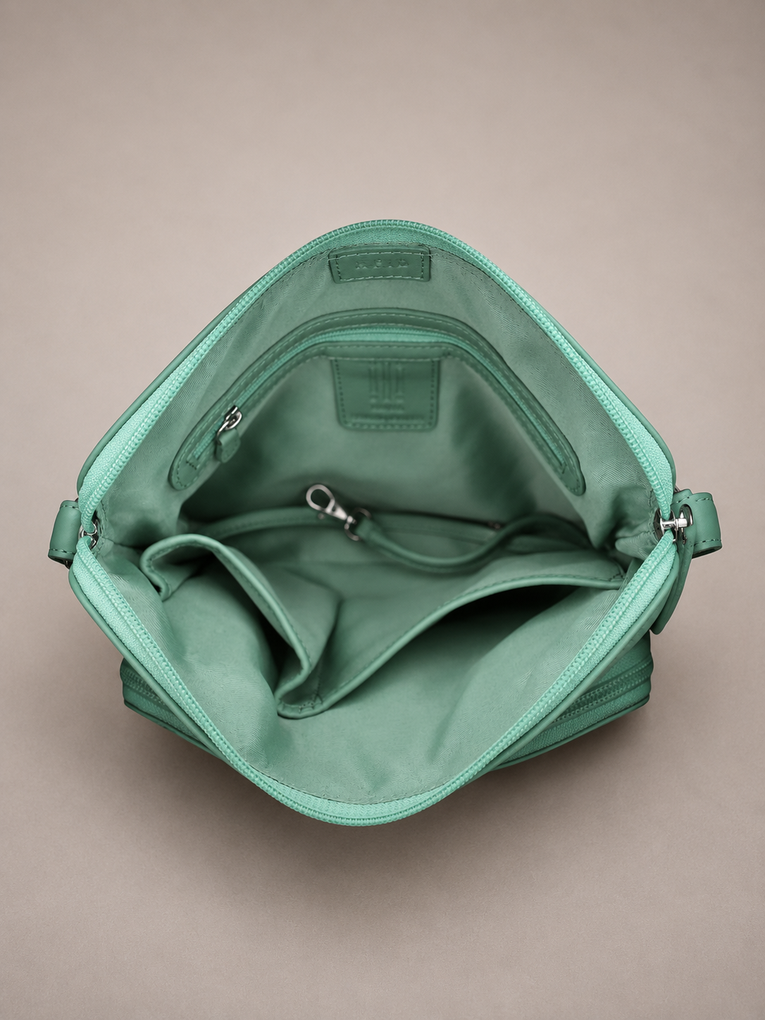 The Ellis Organizer