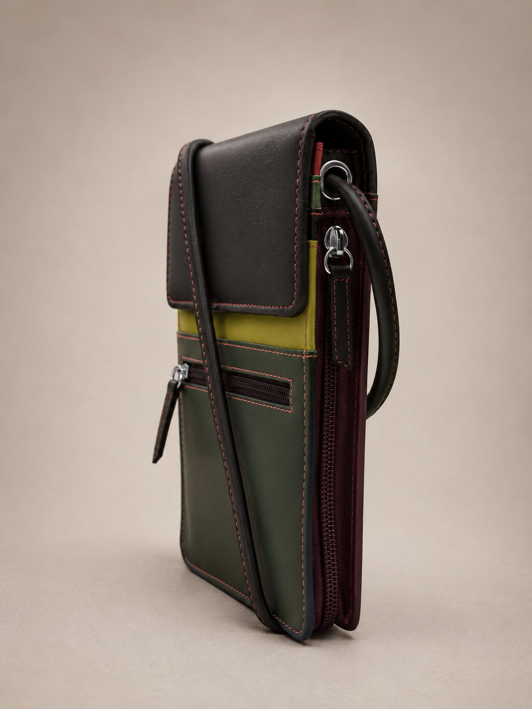 The Beckett Organizer