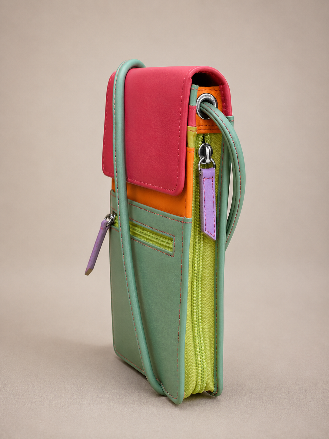 The Beckett Organizer