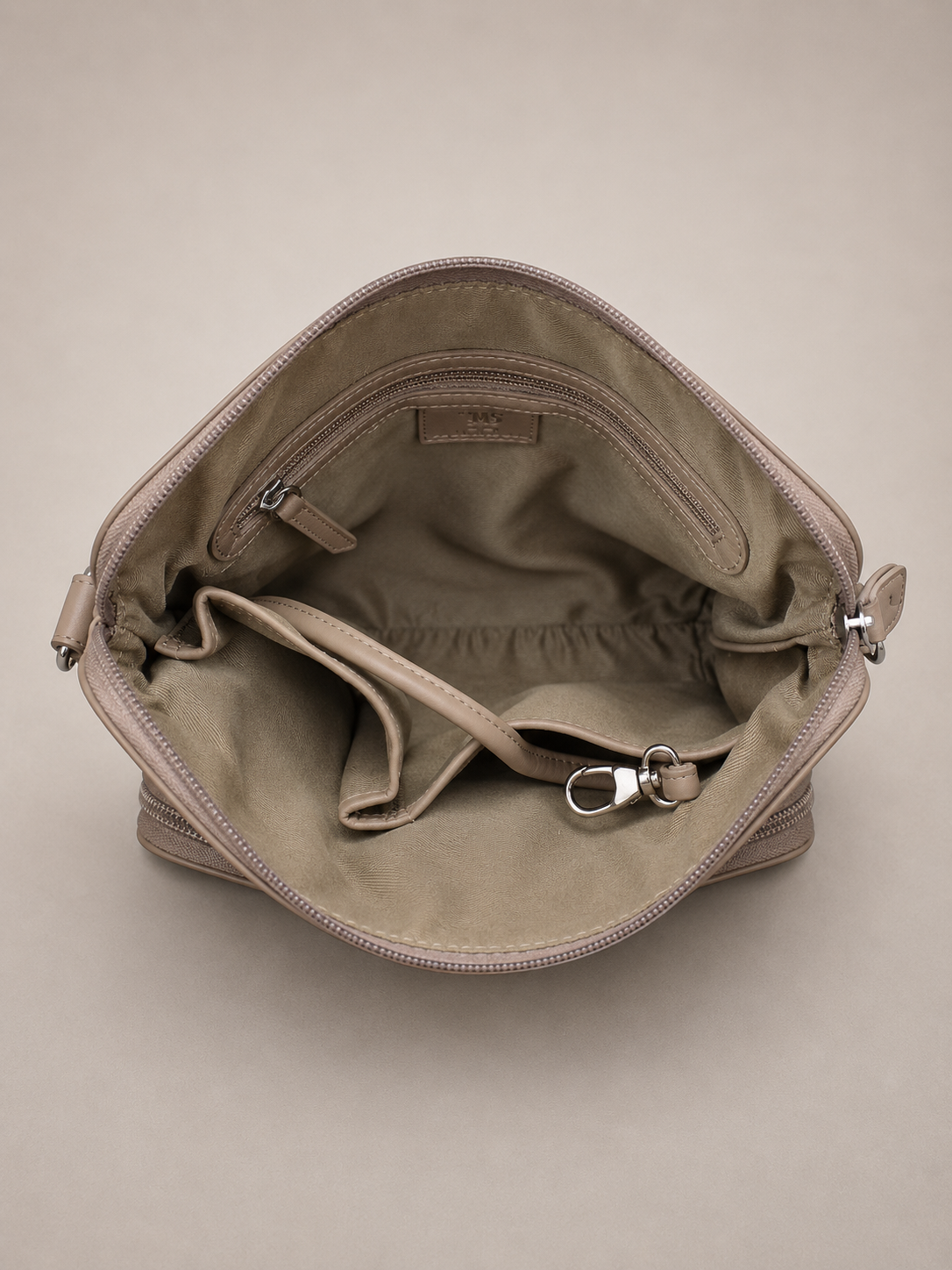 The Ellis Organizer
