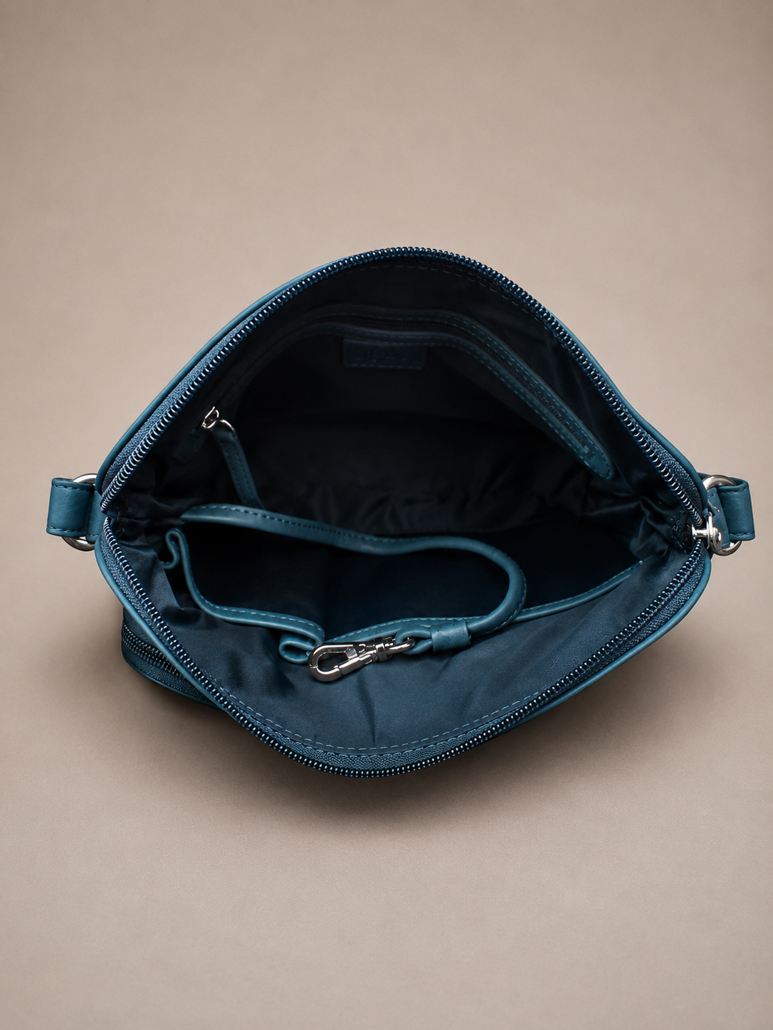 The Ellis Organizer